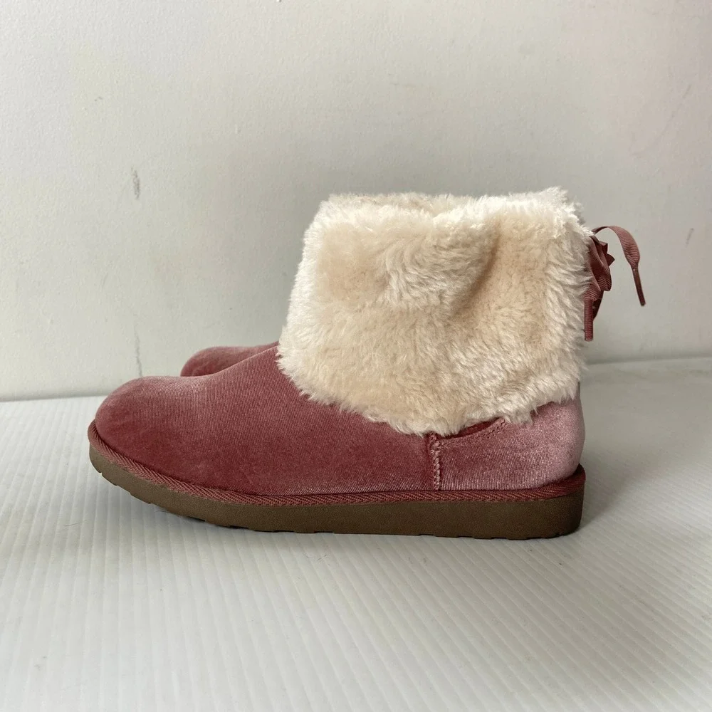 Arizona Itsy Blush Pink Velvet Faux Fur Lined Winter Boots Booties Womens 8M